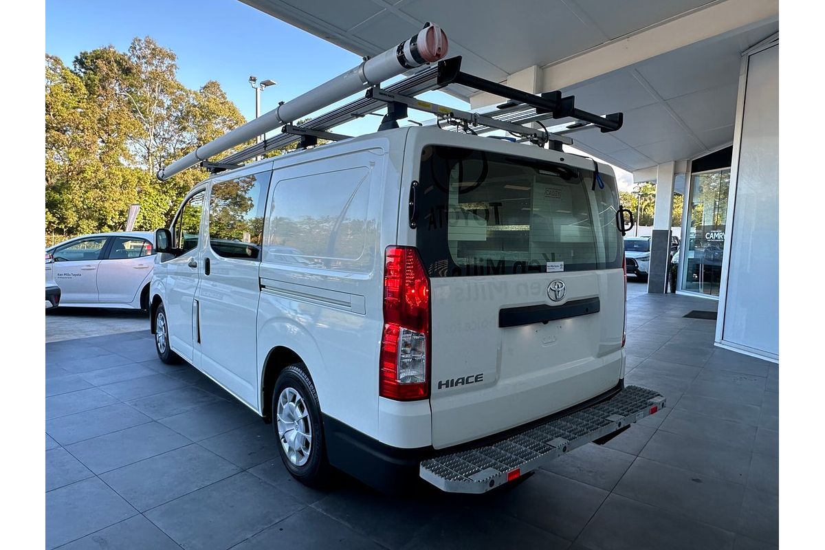 2020 Toyota Hiace