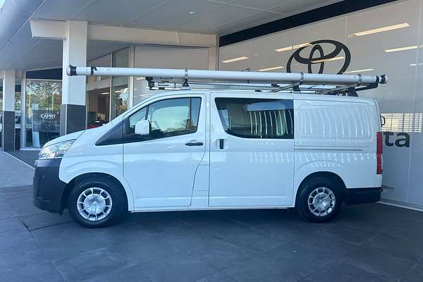 2020 Toyota Hiace