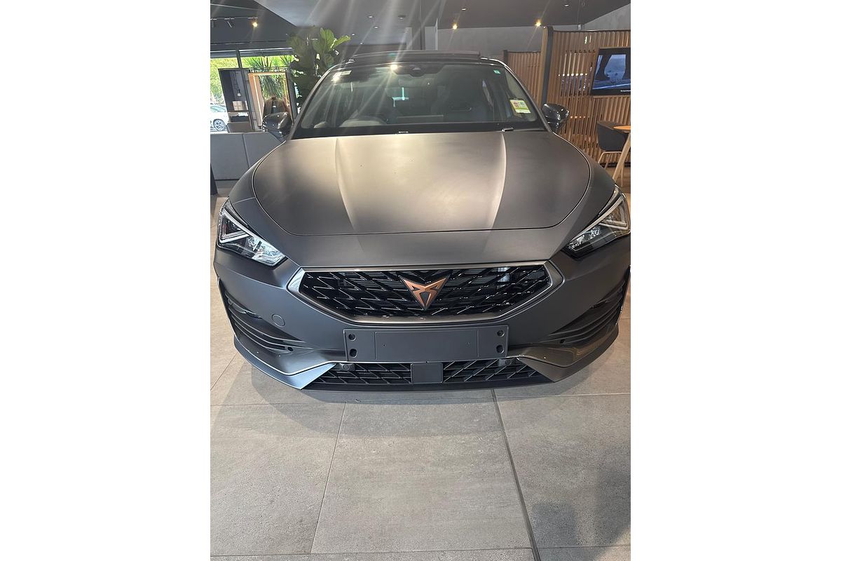 2024 CUPRA Leon VZx KL