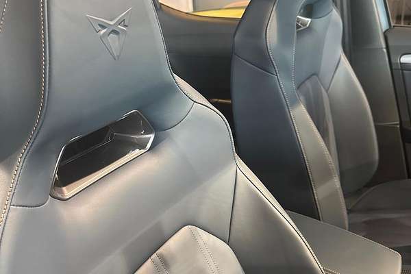 2024 CUPRA Leon VZx KL