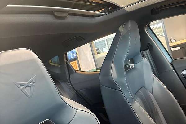2024 CUPRA Leon VZx KL