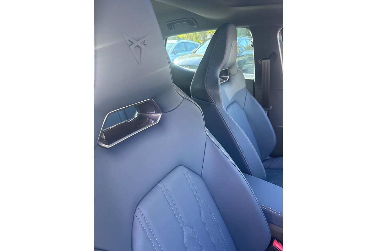 2024 CUPRA Leon V Tribe Edition KL