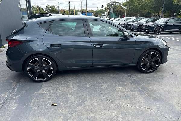 2024 CUPRA Leon VZe KL