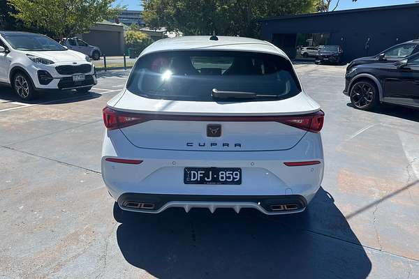 2024 CUPRA Leon VZe KL