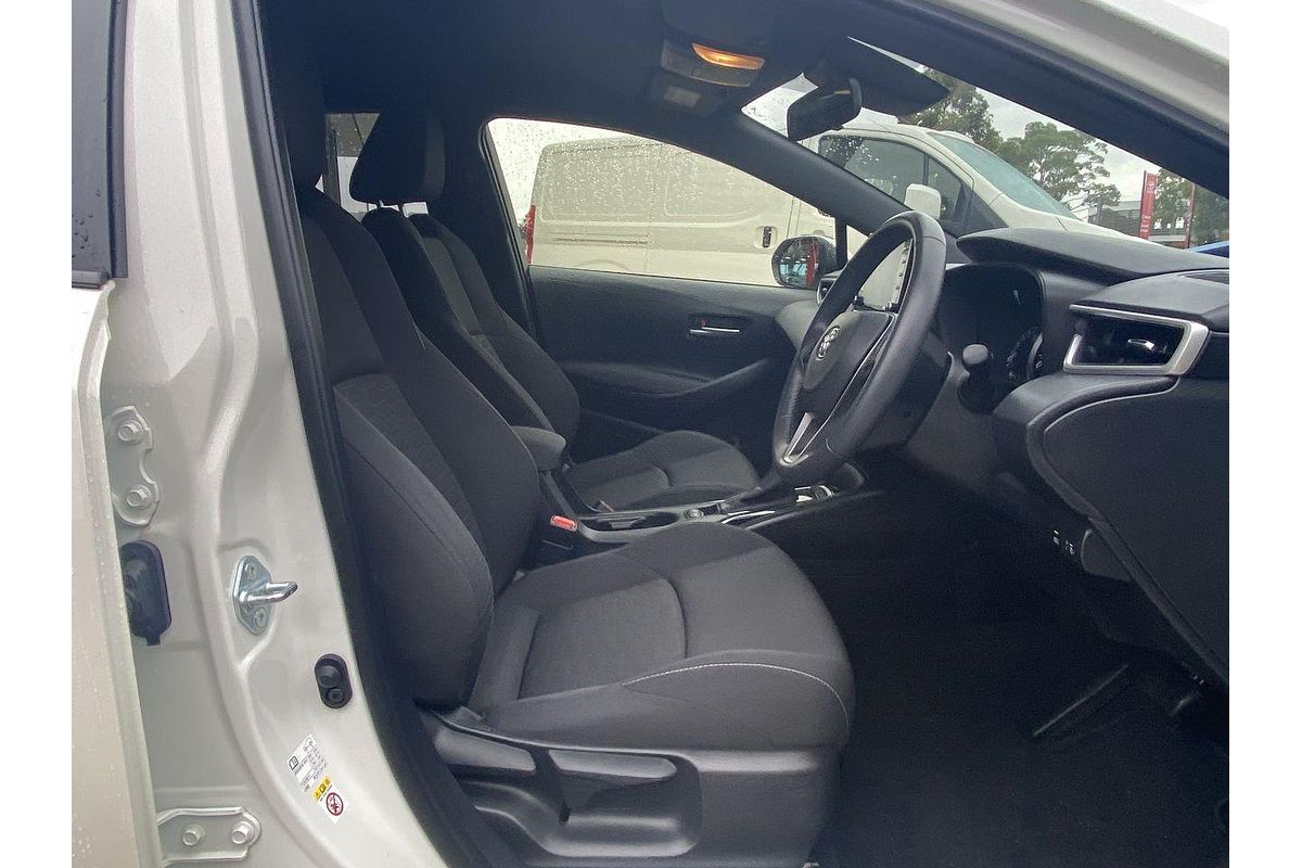 2020 Toyota Corolla SX Hybrid ZWE211R