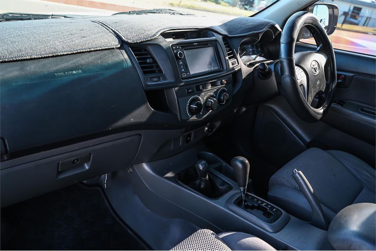 2013 Toyota Hilux SR GGN25R 4X4
