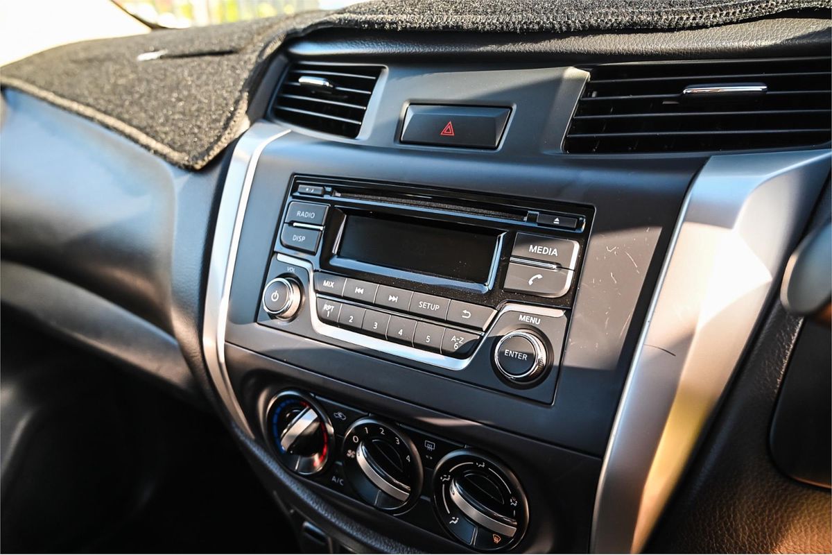 2019 Nissan Navara RX D23 Series 3 Rear Wheel Drive