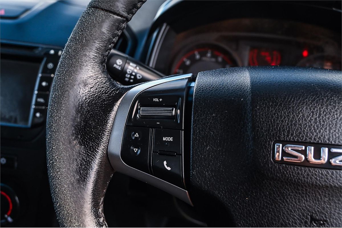 2017 Isuzu D-MAX SX 4X4