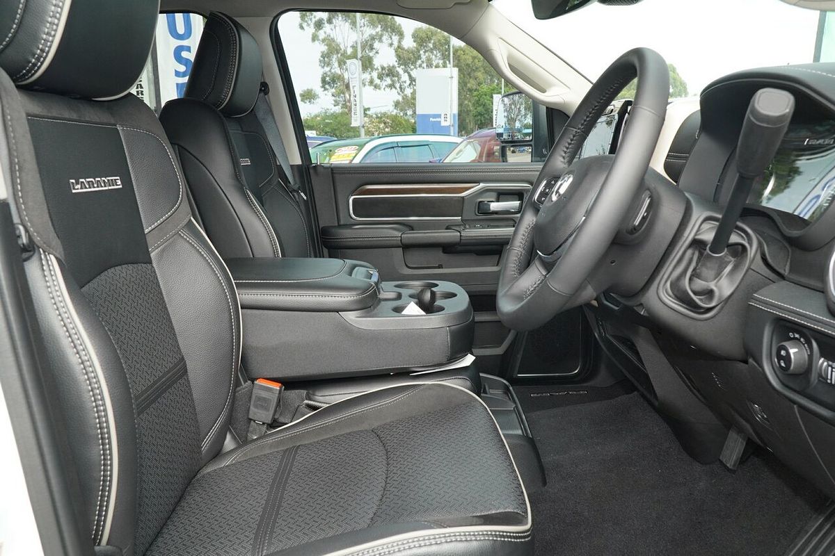 2024 RAM 2500 Laramie DJ 4X4