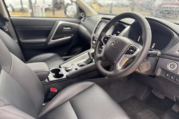2024 Mitsubishi Pajero Sport Exceed QF