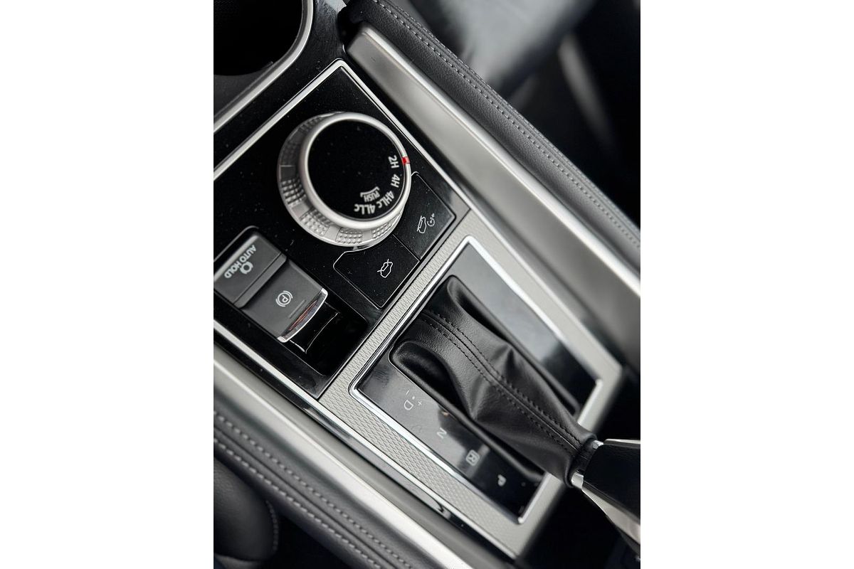 2024 Mitsubishi Pajero Sport Exceed QF