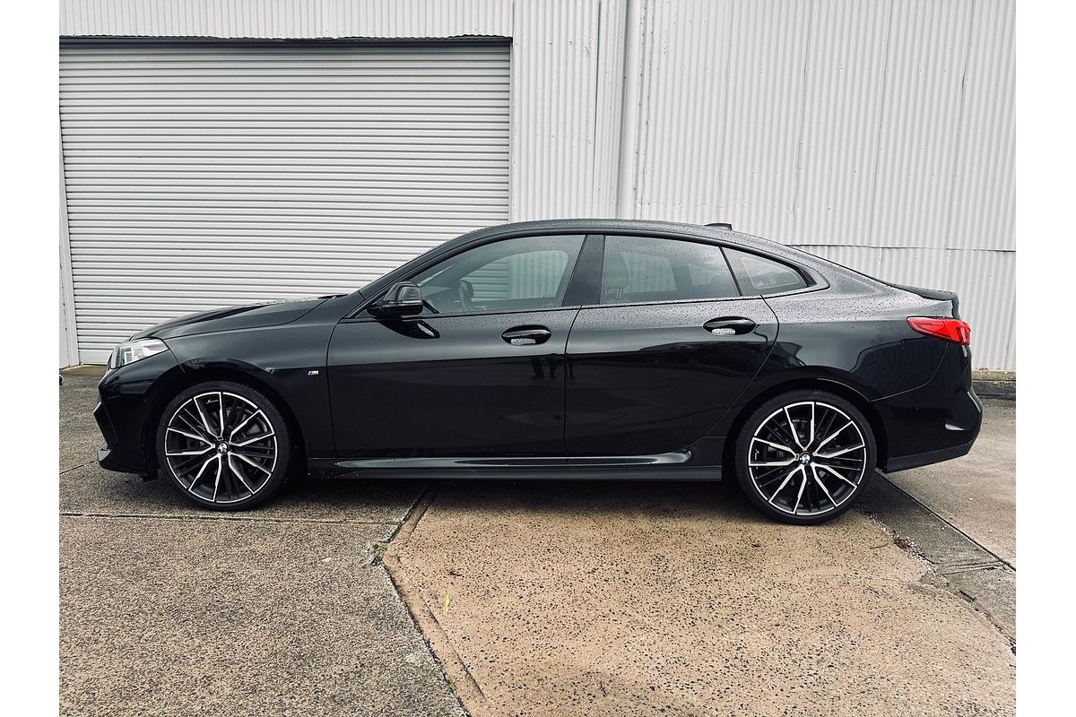 2022 BMW 2 Series 220i M Sport F44