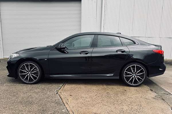2022 BMW 2 Series 220i M Sport F44