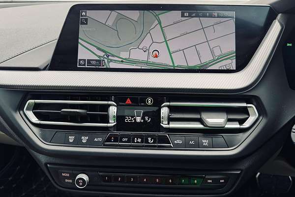 2022 BMW 2 Series 220i M Sport F44