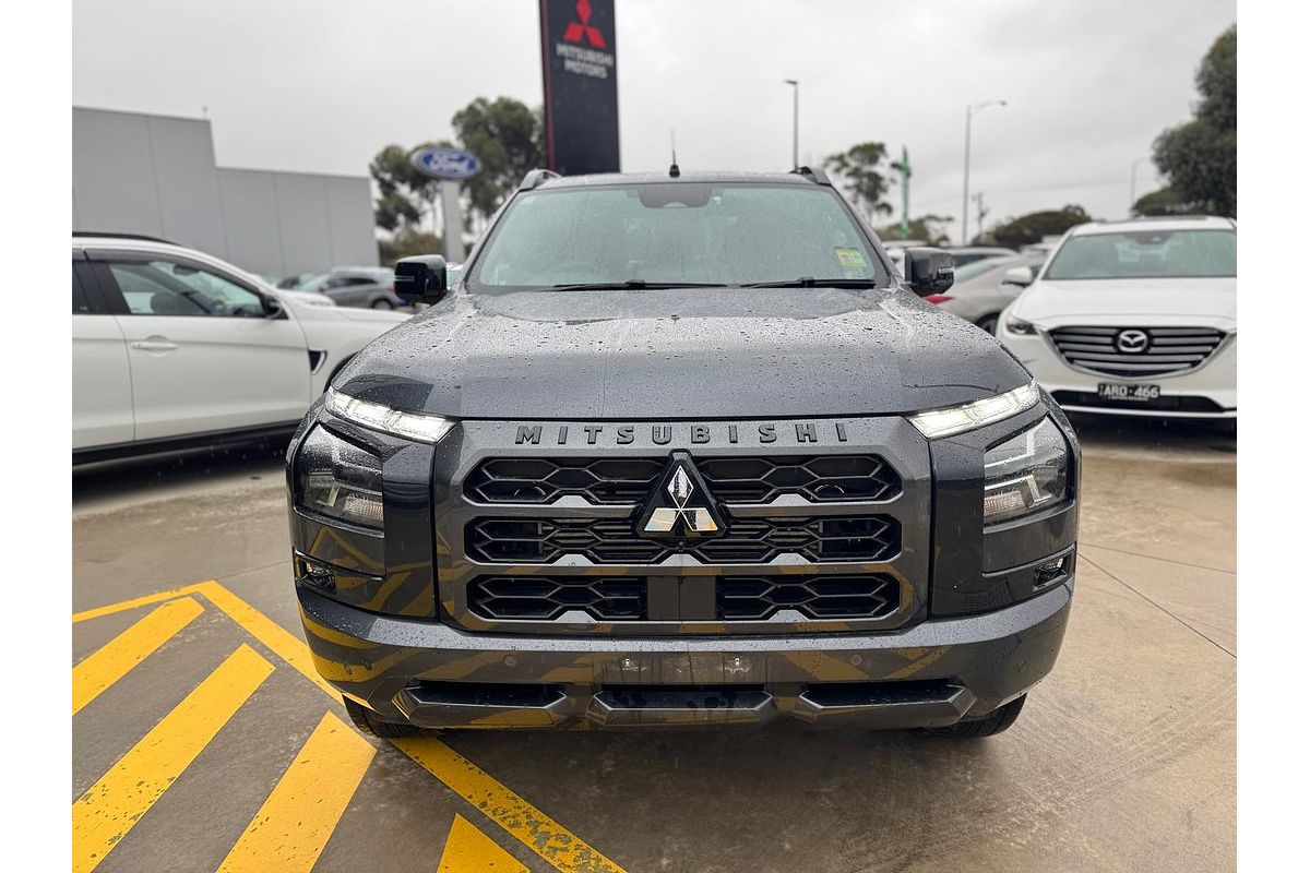2024 Mitsubishi Triton GSR MV 4X4