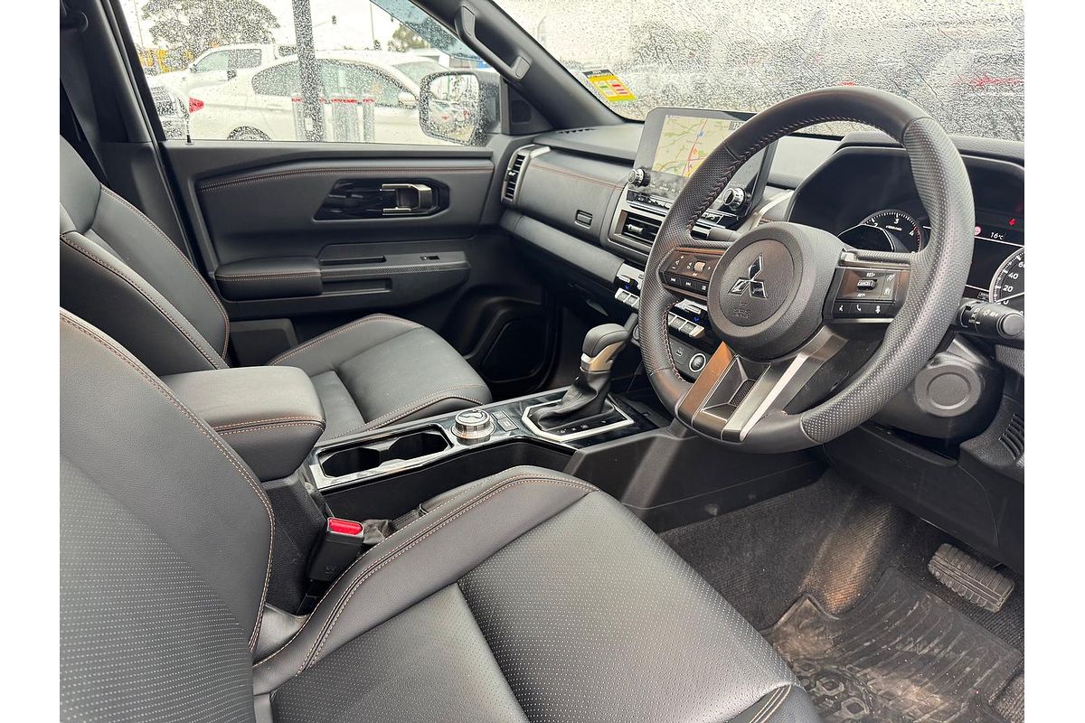 2024 Mitsubishi Triton GSR MV 4X4