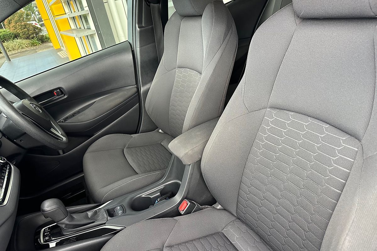 2020 Toyota Corolla Ascent Sport Hybrid ZWE211R