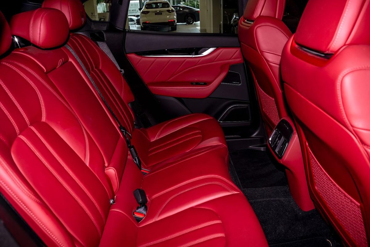 2021 Maserati Levante GranSport M161