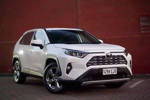 2021 Toyota RAV4 GXL MXAA52R