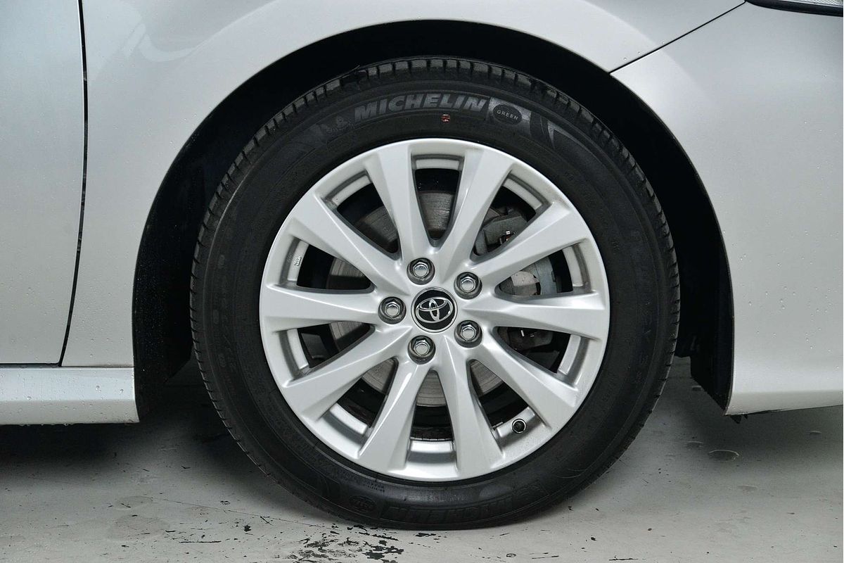 2019 Toyota Camry Ascent ASV70R