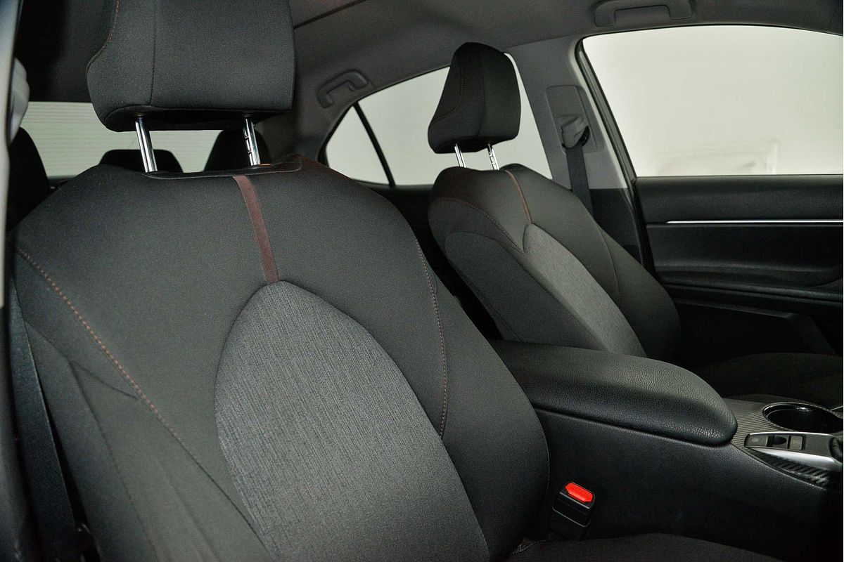 2019 Toyota Camry Ascent ASV70R