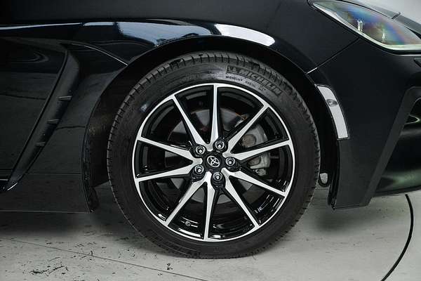 2023 Toyota GR86 GT ZN8