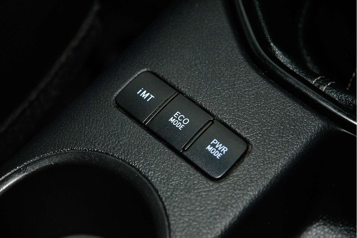 2018 Toyota Hilux Rugged X GUN126R 4X4