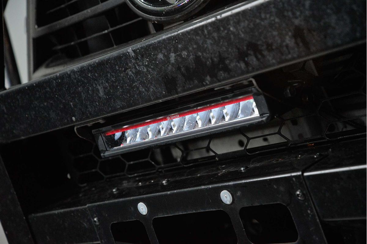 2020 Toyota Hilux SR GUN126R 4X4