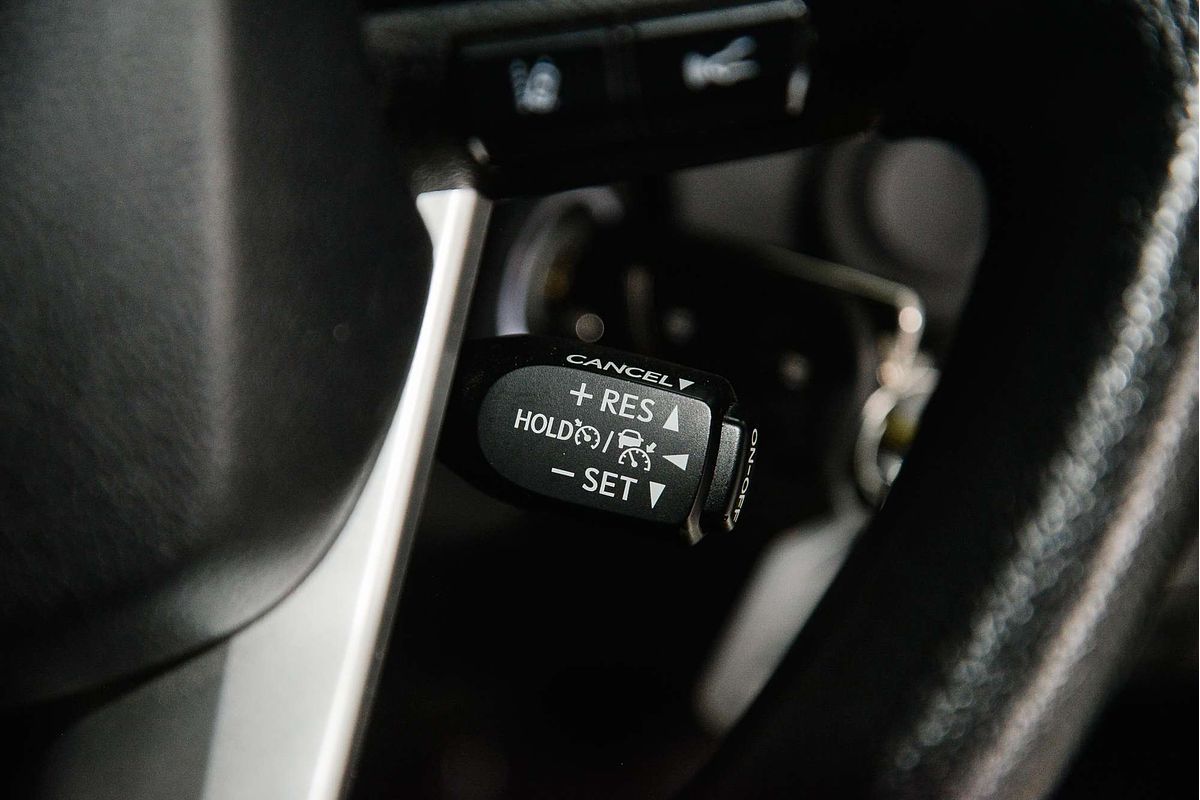 2020 Toyota Hilux SR GUN126R 4X4