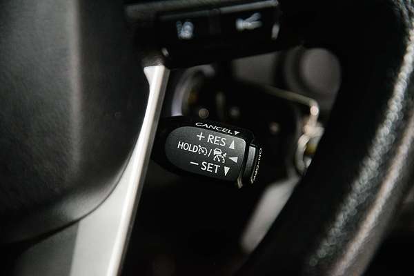 2020 Toyota Hilux SR GUN126R 4X4