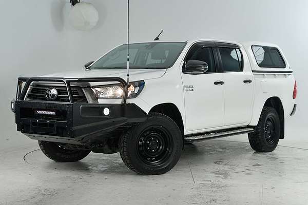 2020 Toyota Hilux SR GUN126R 4X4