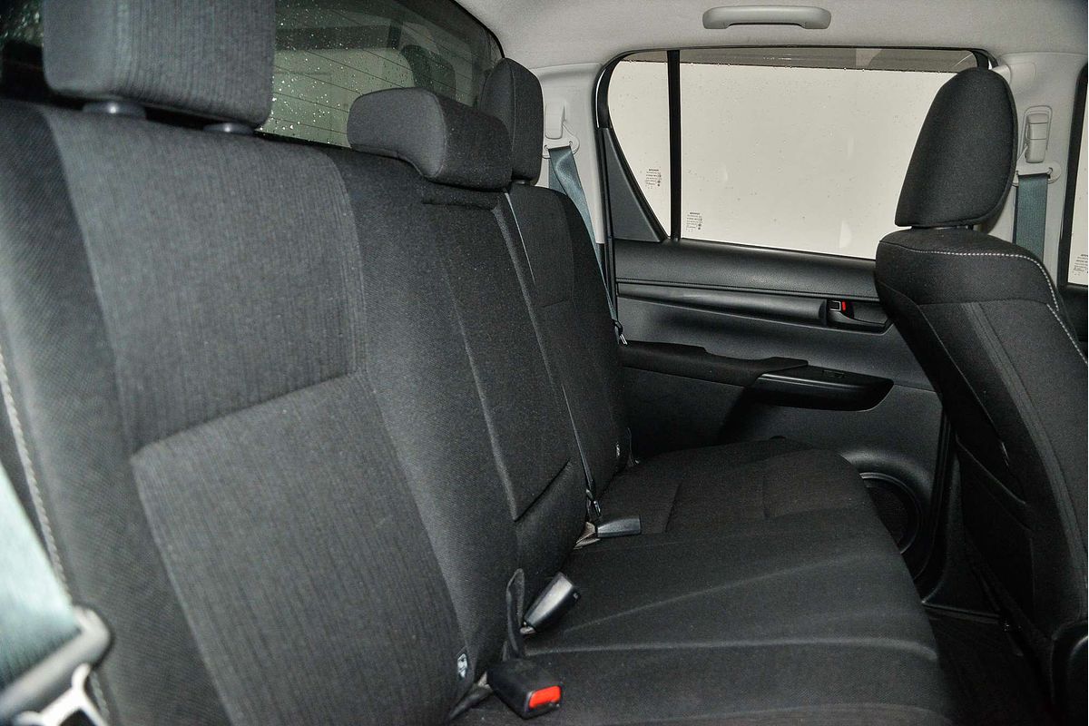2020 Toyota Hilux SR GUN126R 4X4