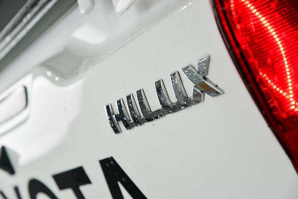 2020 Toyota Hilux SR GUN126R 4X4