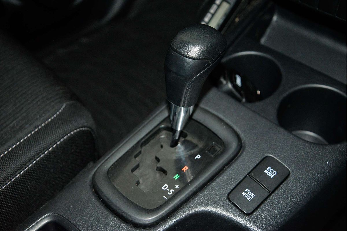 2020 Toyota Hilux SR GUN126R 4X4