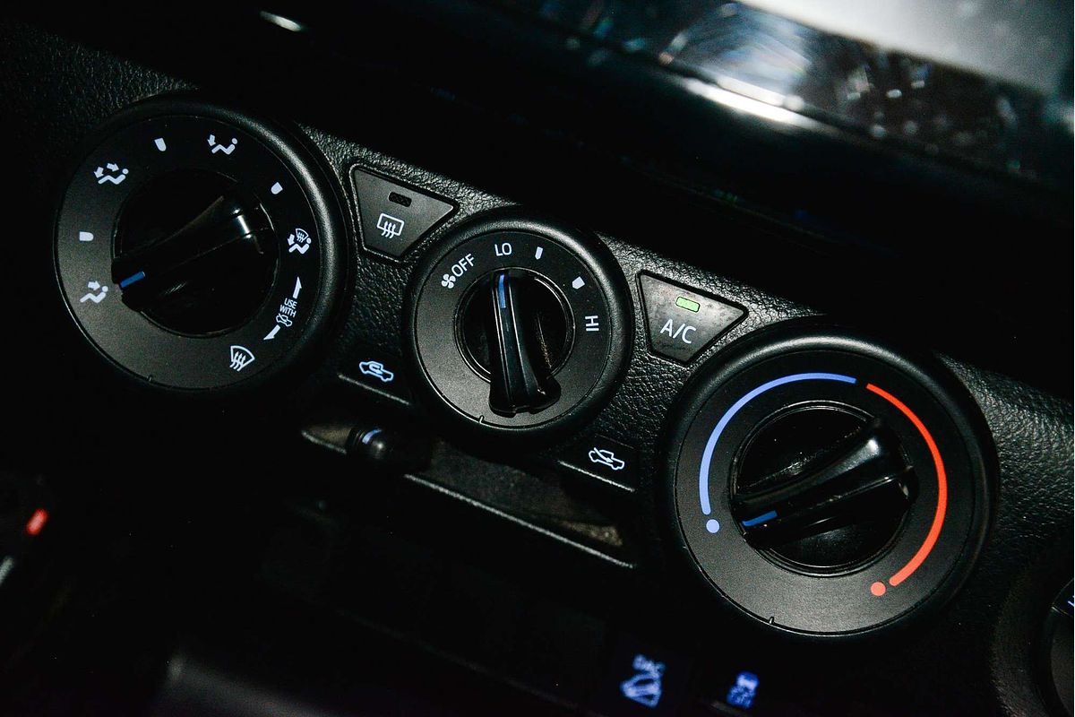 2020 Toyota Hilux SR GUN126R 4X4