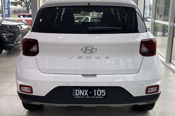 2025 Hyundai Venue Elite (Black) Sunroof QX.V5 MY25