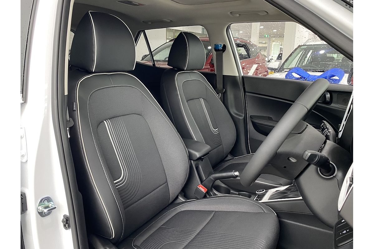 2025 Hyundai Venue Elite (Black) Sunroof QX.V5 MY25