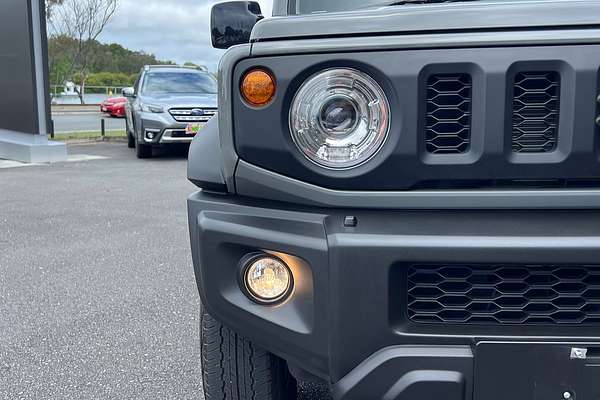 2023 Suzuki Jimny GLX GJ
