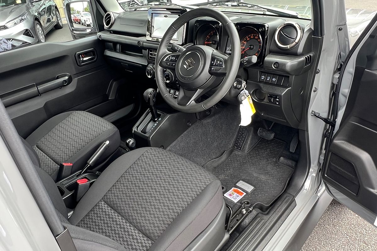 2023 Suzuki Jimny GLX GJ