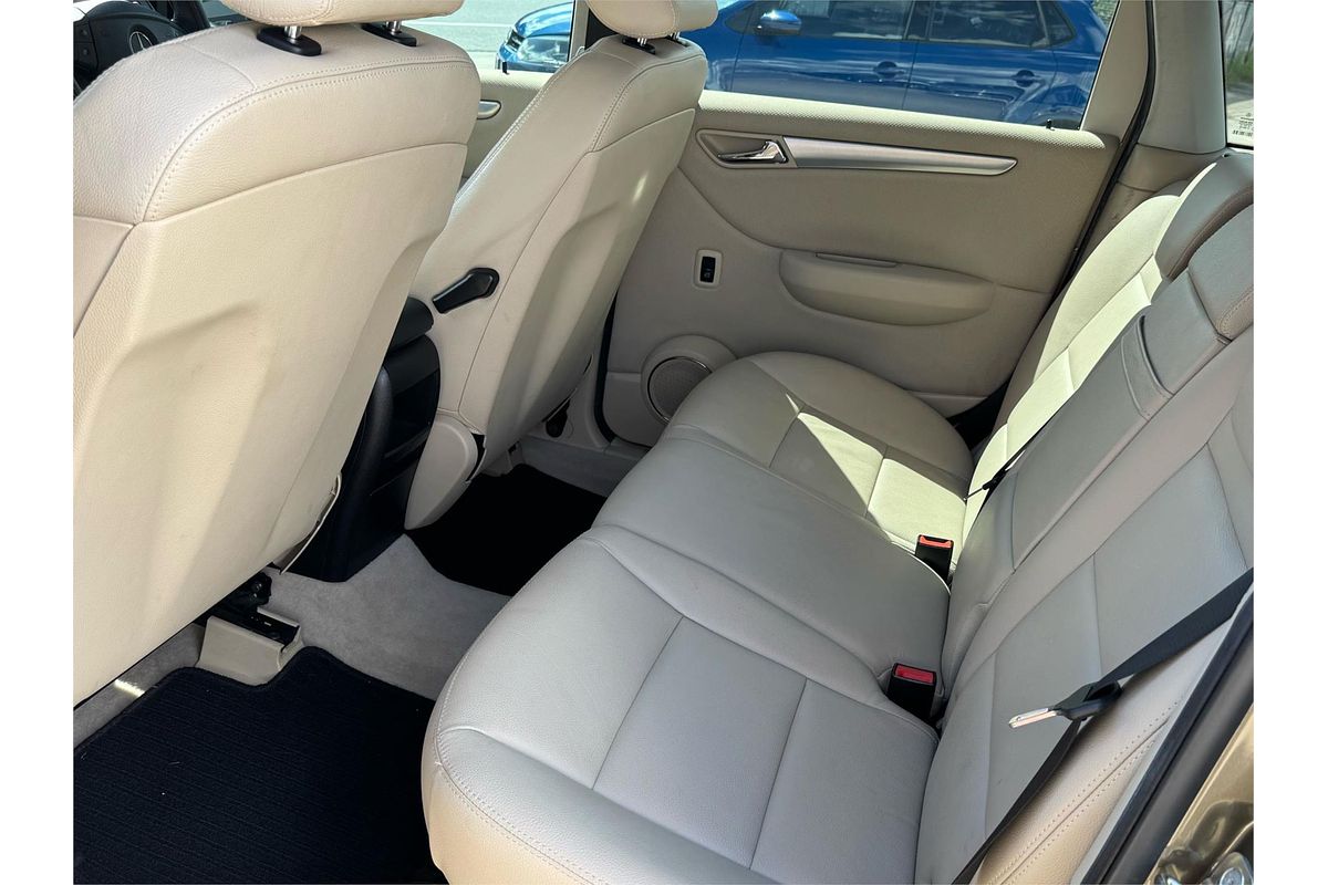 2011 Mercedes-Benz B200 245 MY11