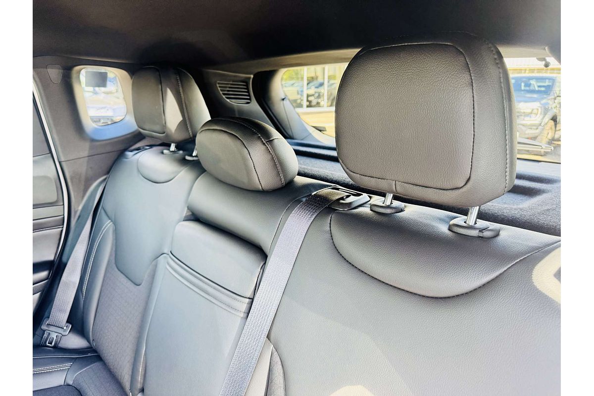 2023 Jeep Compass Night Eagle M6