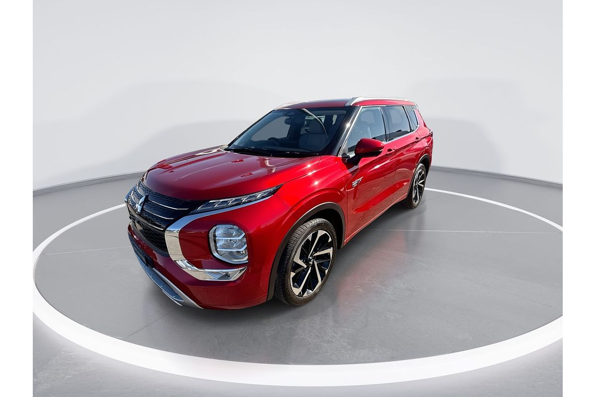2022 Mitsubishi Outlander PHEV Exceed ZM