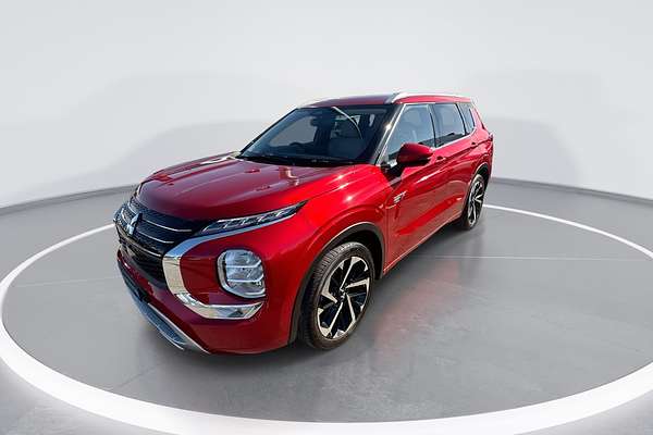 2022 Mitsubishi Outlander PHEV Exceed ZM