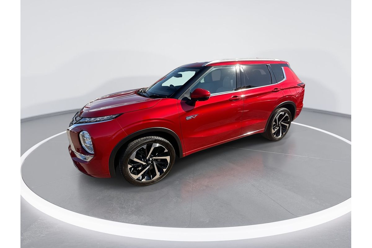 2022 Mitsubishi Outlander PHEV Exceed ZM