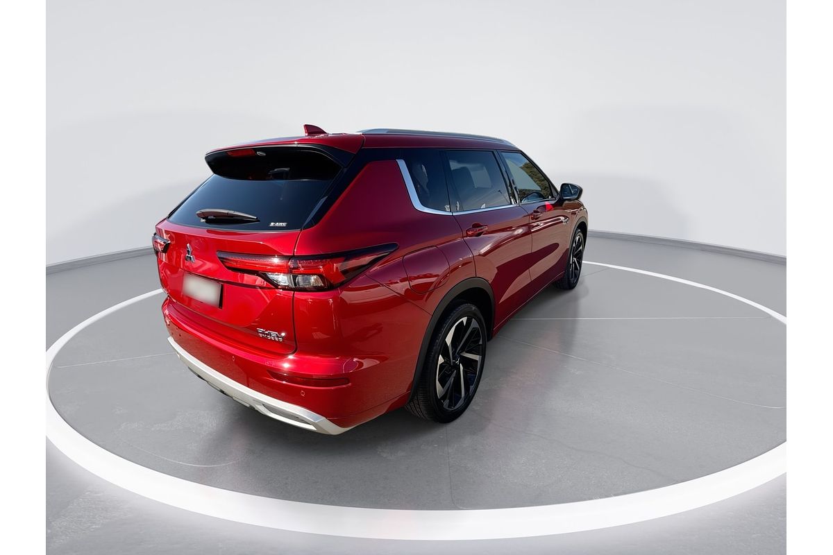 2022 Mitsubishi Outlander PHEV Exceed ZM