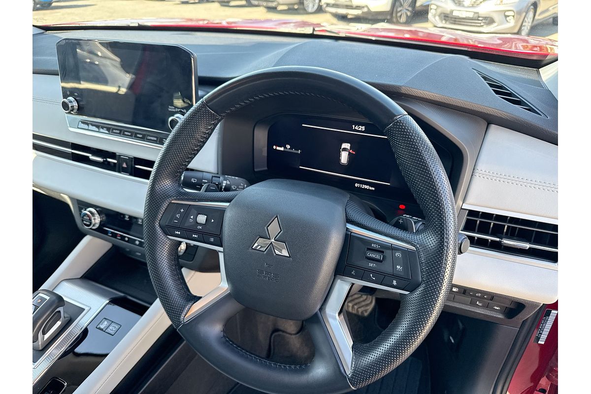 2022 Mitsubishi Outlander PHEV Exceed ZM