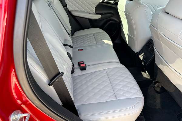2022 Mitsubishi Outlander PHEV Exceed ZM