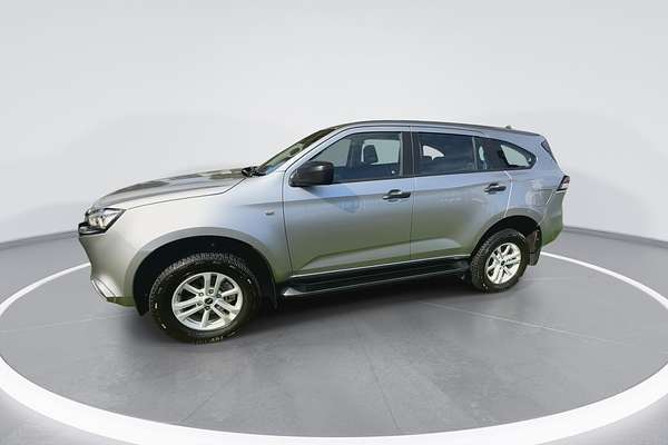 2022 Isuzu MU-X LS-M