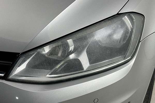 2014 Volkswagen Golf 103TSI Highline 7