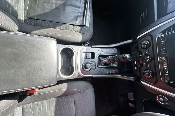 2022 Isuzu MU-X LS-M